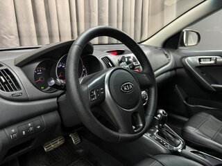 2011 Kia Cerato 6-speed II, красный, 599888 рублей, вид 5