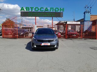 2020 Kia Rio IV Рестайлинг, серый, 1718000 рублей, вид 4