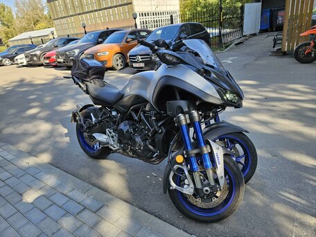2020 Yamaha Niken, серый, 1100000 рублей, вид 5