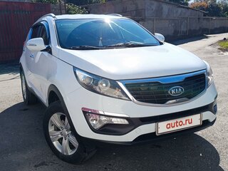 2011 Kia Sportage III, белый, 1420000 рублей, вид 3