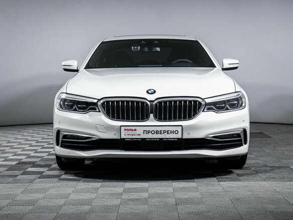2020 BMW 5 серии 520d xDrive VII (G30/G31/G38), белый - вид 1