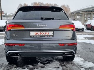 2021 Audi Q5 45 TFSI II (FY) Рестайлинг, серый, 5100000 рублей, вид 3