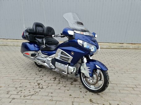 2014 Honda GL 1800 Gold Wing, синий, 1600000 рублей, вид 2