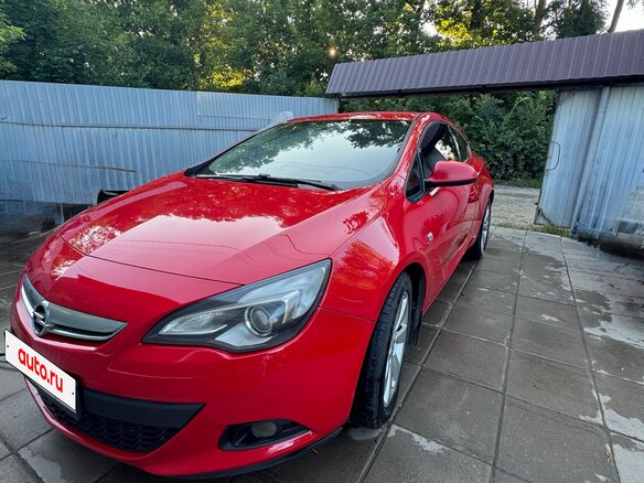 2012 Opel Astra GTC J Рестайлинг, красный, 750000 рублей