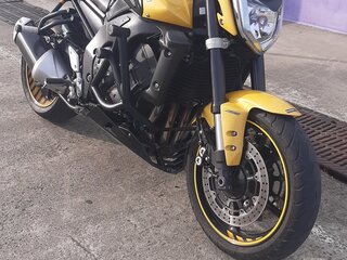 2010 Yamaha FZ1, жёлтый, 700000 рублей, вид 1