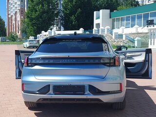 2022 Zeekr 001 86 kWh I, голубой, 5800000 рублей, вид 2
