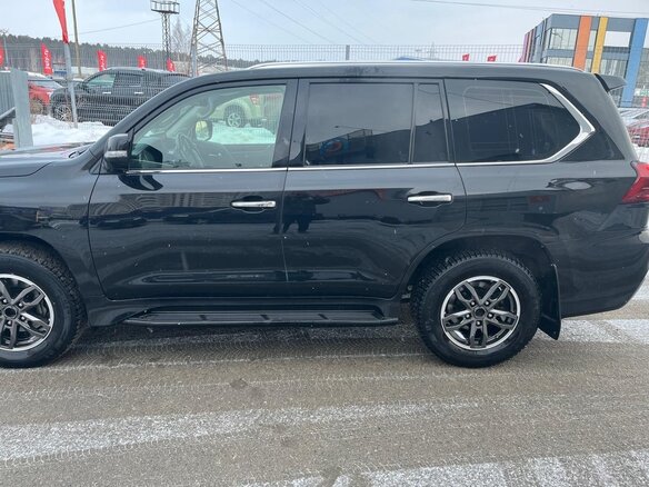 2018 Lexus LX 570 III Рестайлинг 2, чёрный, 8500000 рублей - вид 5