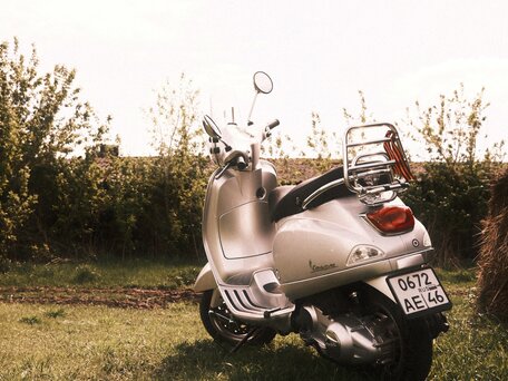 2009 Vespa LX 150, серебристый, 370000 рублей, вид 5