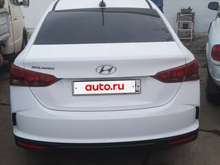 2021 Hyundai Solaris II Рестайлинг, белый, 1750000 рублей, вид 4