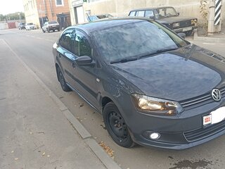 2014 Volkswagen Polo V, серый, 940000 рублей, вид 3