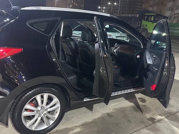 2012 Hyundai ix35 I, чёрный, 1700000 рублей - вид 5