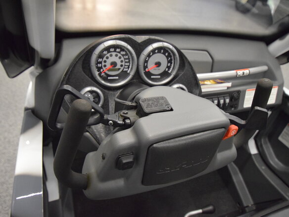 2004 BRP Ski-Doo Elite, белый, 3266575 рублей - вид 9