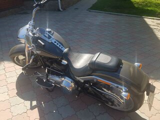 2018 Harley-Davidson Fat Boy, серый, 3200000 рублей, вид 1