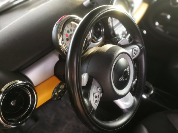 2007 Mini Hatch Cooper II (R56), жёлтый - вид 10