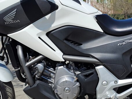 2013 Honda NC 700X, белый, 480000 рублей, вид 2