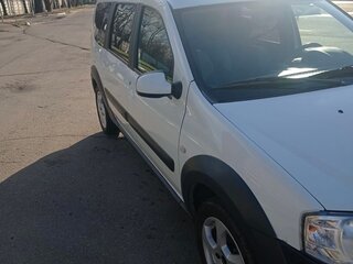 2018 Lada (ВАЗ) Largus Cross I, белый, 1100000 рублей, вид 5
