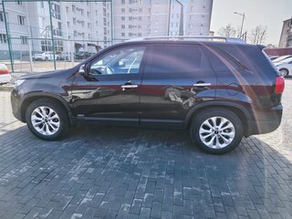 2019 Kia Sorento II Рестайлинг, чёрный, 2350000 рублей, вид 2