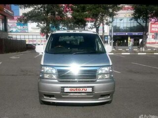 1998 Nissan Elgrand I (E50), белый, 650000 рублей, вид 5