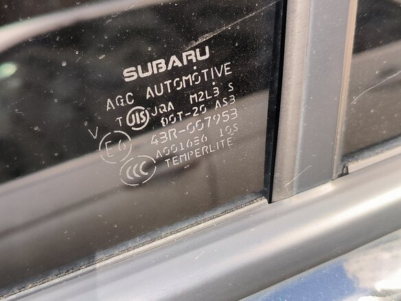 2016 Subaru XV I Рестайлинг, чёрный, 1780000 рублей - вид 25