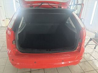 2010 Ford Focus II Рестайлинг, красный, 520000 рублей, вид 2