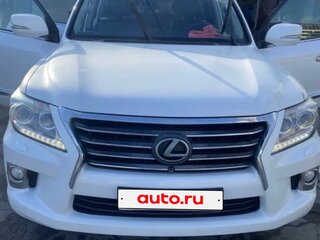 2012 Lexus LX 570 III Рестайлинг, белый, 4199999 рублей, вид 2