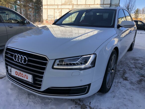 2015 Audi A8 Long III (D4) Рестайлинг, белый - вид 2