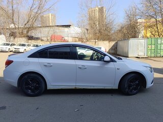 2010 Chevrolet Cruze I, белый, 755000 рублей, вид 3
