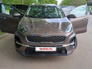 2019 Kia Sportage IV Рестайлинг, коричневый, 2075000 рублей, вид 1