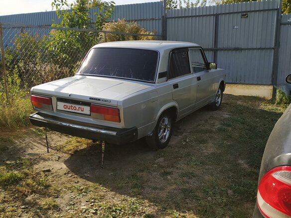 2010 Lada (ВАЗ) 2107, серебристый, 140000 рублей - вид 12