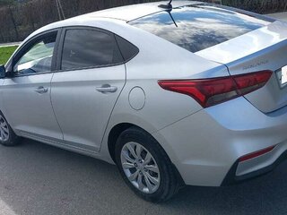 2018 Hyundai Solaris II, серебристый, 1235000 рублей, вид 5