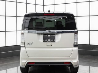 2016 Honda N-BOX Slash I, белый, 939000 рублей, вид 3
