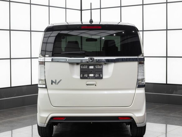 2016 Honda N-BOX Slash I, белый, 899000 рублей - вид 2