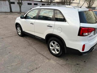 2014 Kia Sorento II Рестайлинг, белый, 1950000 рублей, вид 2
