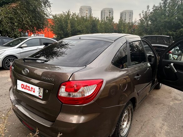2017 Lada (ВАЗ) Granta I, коричневый, 370000 рублей - вид 3