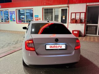 2017 Skoda Rapid I, белый, 695000 рублей, вид 4