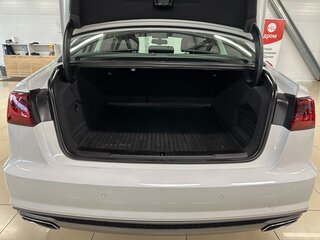 2016 Audi A6 IV (C7) Рестайлинг, белый, 2000000 рублей, вид 3