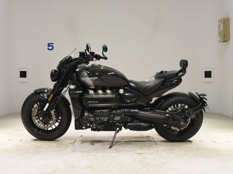 2021 Triumph Rocket 3, чёрный, 2100000 рублей, вид 3