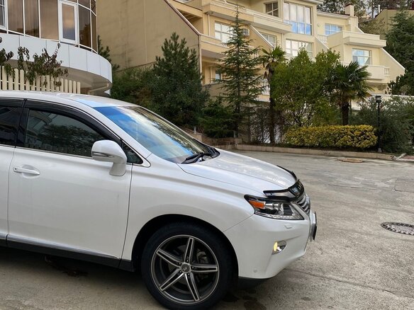 2014 Lexus RX 450h III Рестайлинг, белый, 3100000 рублей - вид 4