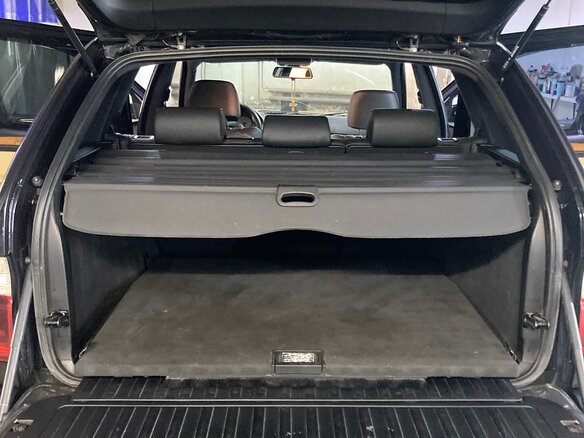 2003 BMW X5 4.6is I (E53), чёрный, 1750000 рублей - вид 24