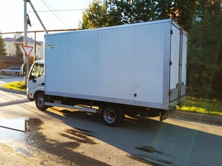2015 Hino Series 300 (Dutro), белый, 2650000 рублей, вид 3