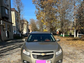 2011 Chevrolet Cruze I, бежевый, 830000 рублей, вид 2