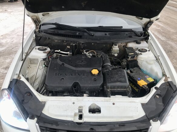 2010 Lada (ВАЗ) Priora I, белый, 380000 рублей - вид 5