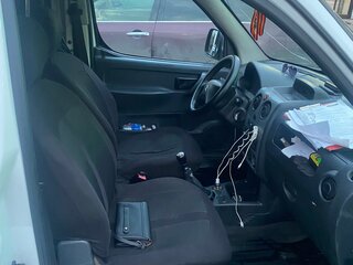 2011 Citroen Berlingo I Рестайлинг, белый, 378000 рублей, вид 5