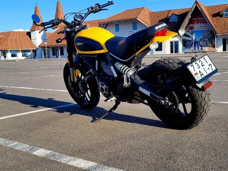 2017 Ducati Scrambler 800, жёлтый, 555213 рублей, вид 2