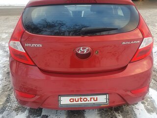 2012 Hyundai Solaris I, красный, 980000 рублей, вид 3