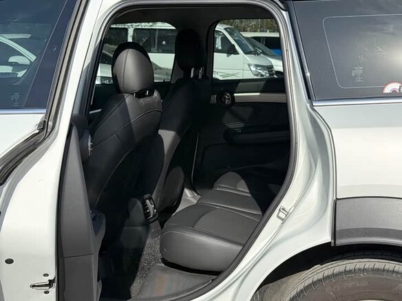 2022 Mini Countryman Cooper II Рестайлинг, белый, 1780000 рублей - вид 12