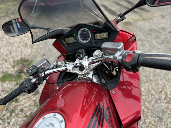 2006 Honda VFR 800, пурпурный, 500000 рублей - вид 11