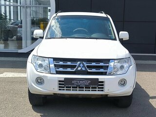 2013 Mitsubishi Pajero IV Рестайлинг 1, белый, 2258000 рублей, вид 2