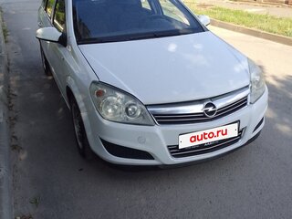 2008 Opel Astra H Рестайлинг, белый, 400000 рублей, вид 2