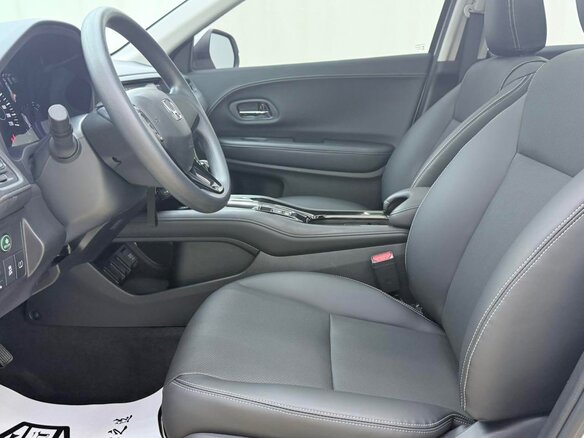 2022 Honda Vezel I Рестайлинг, белый, 1165000 рублей - вид 7